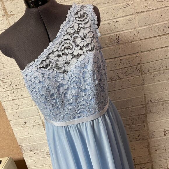 Davids Bridal Ice Blue One Shoulder Lace Dress 12 - Picture 1 of 12